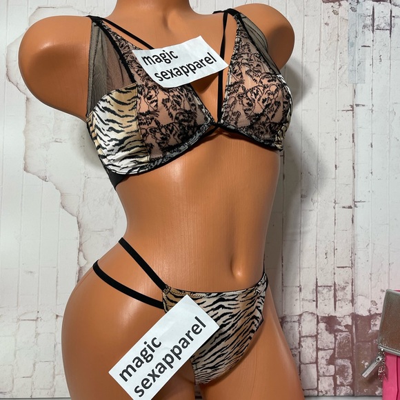 VS VERY SEXY 36DD BRA M PANTY SET EMBROIDERY SATIN MESH STRAPPY CUT OUT - Picture 1 of 2